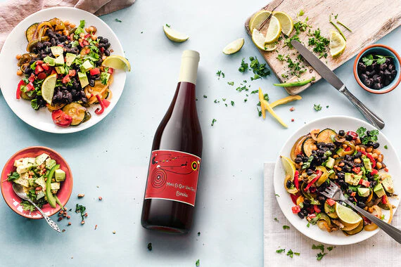 Miro Es Que 2019 Vino Tinto Spain - Image 3