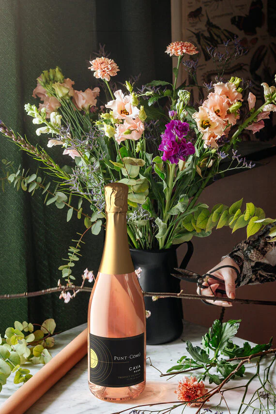 Punt Comú NV Cava Brut Rosé DO Cava, Spain - Image 3