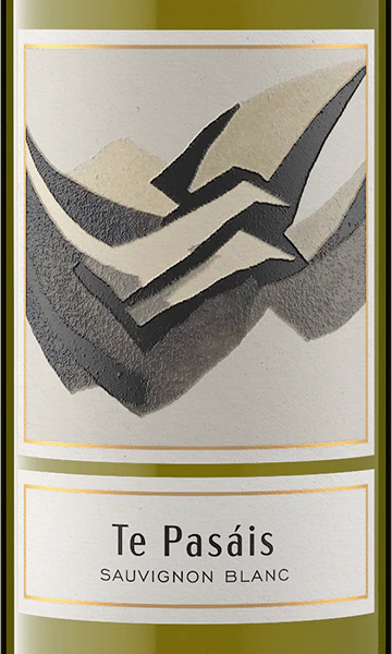 Te Pasáis 2023 Sauvignon Blanc Curico Valley, Chile - Image 2